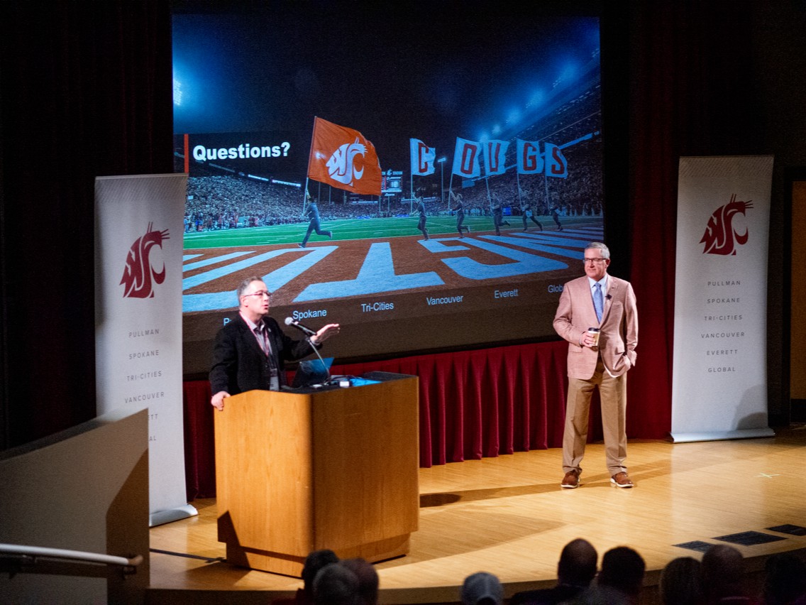 Join us for a live @wsu Keynote at the CougsFirst! Show! Chancellor of @WSUEverett, Paul Pitre, will be sharing more about recent happenings & the University's plans to reach new heights 💯 📆 Friday, May 10 🕒 3:00 PM 📍 Hyatt Regency Bellevue 🎟️ FREE: bit.ly/4a1Xscg