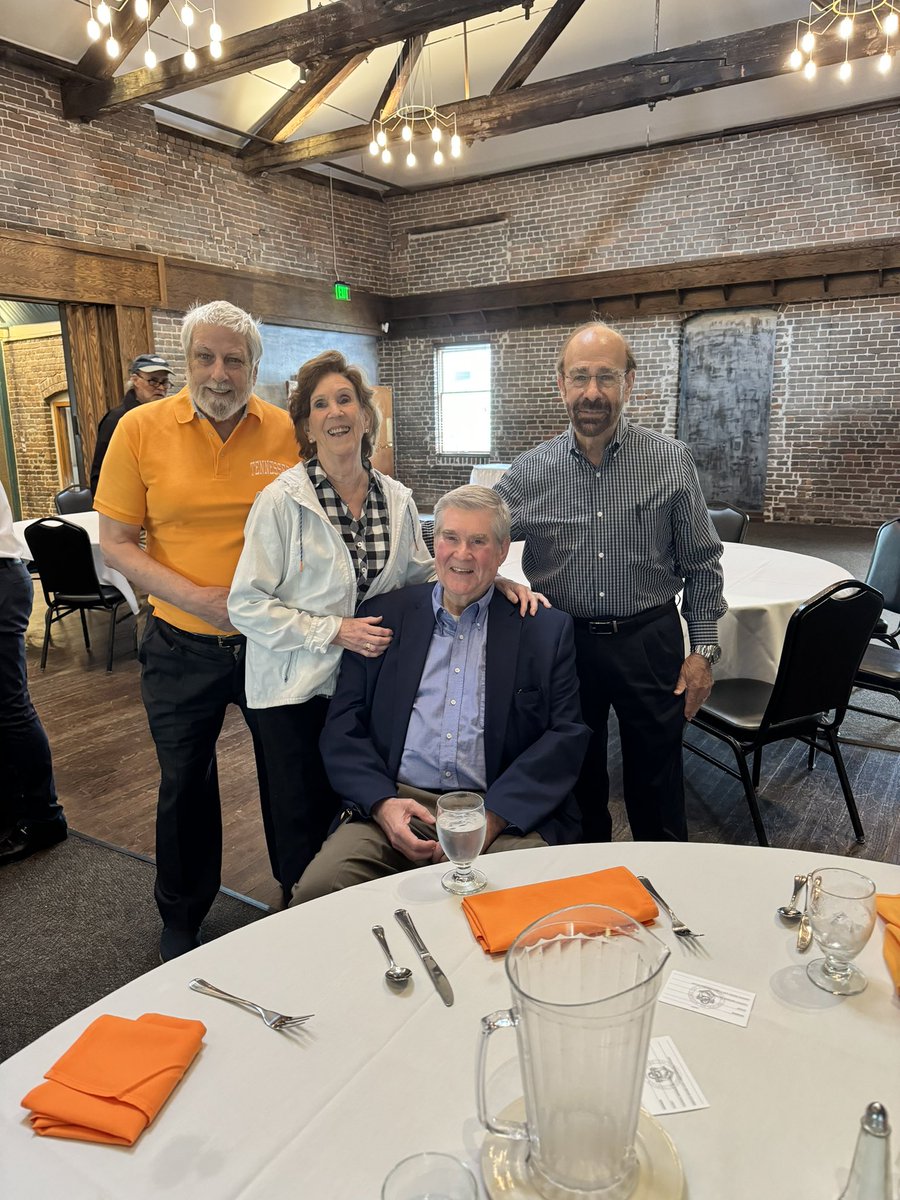 Today we had Ron Grimm to talk with us about Big Blue Kentucky Basketball #KnoxvilleTN #KnoxSertomaClub #Sertoma