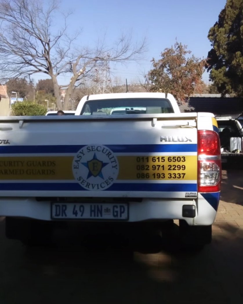 sharp_focusm's tweet image. #vehiclebranding