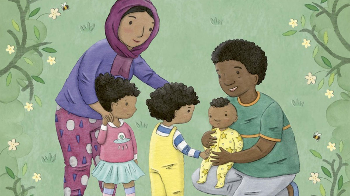 It's #NationalSiblingsDay, but how can you prepare children to become a big brother or sister? There are some lovely books that could help: booktrust.org.uk/booklists/b/be… Pic: Lucy Farfort