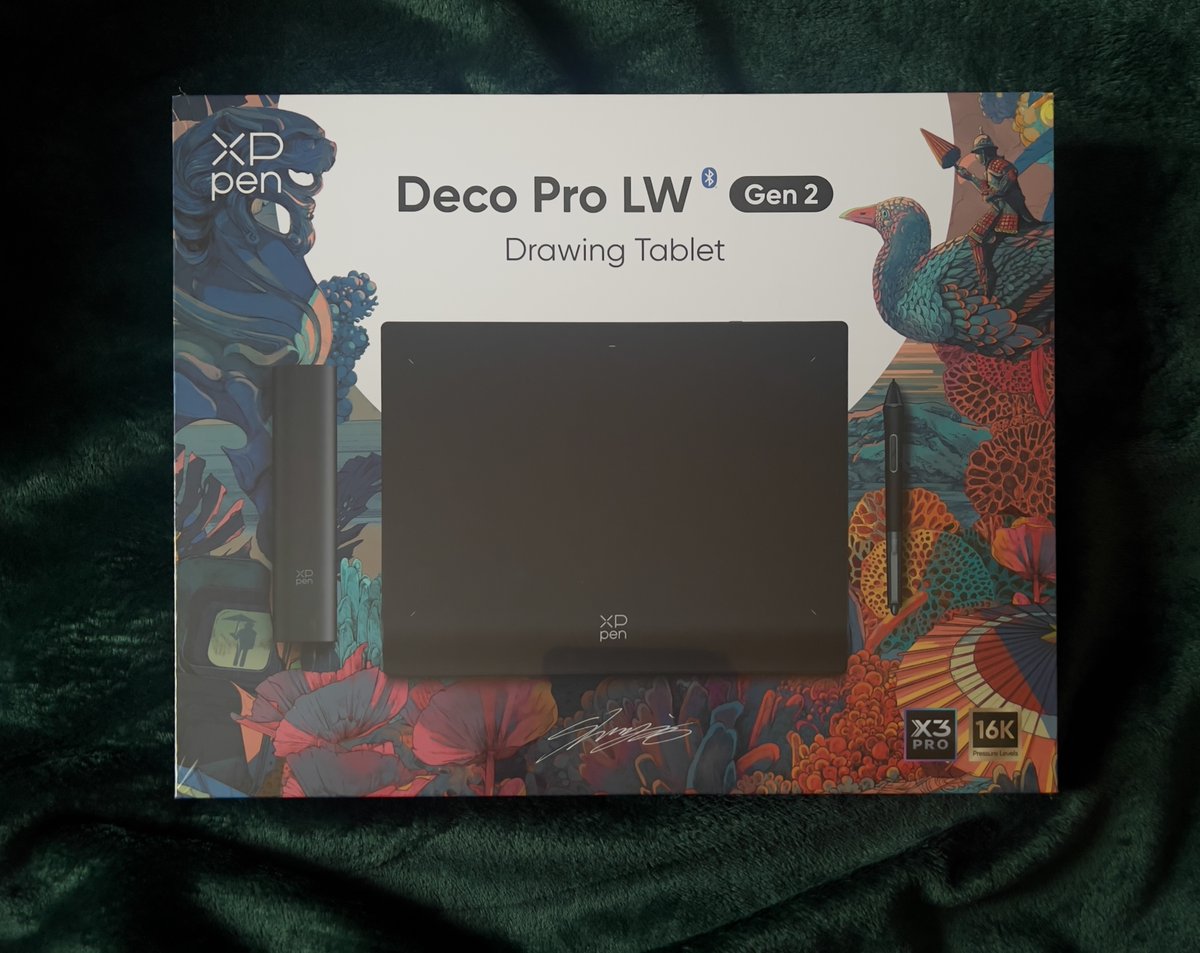 Captain_Baru's tweet photo. ✨Ankündigung ✨

Heute um 21 Uhr dürfen wir das Deco Pro Gen 2 Zeichentablet von @XPPEN im Stream unboxen und anschließend zeichne ich Dokomi Artworks!

Danke @XPPen_de dass ihr mir das Tablet Deco Pro Gen 2 (https://t.co/2Pp5m2VBws) zur Verfügung stellt 🧡

[Werbung] https://t.co/zNjt7nlLHr