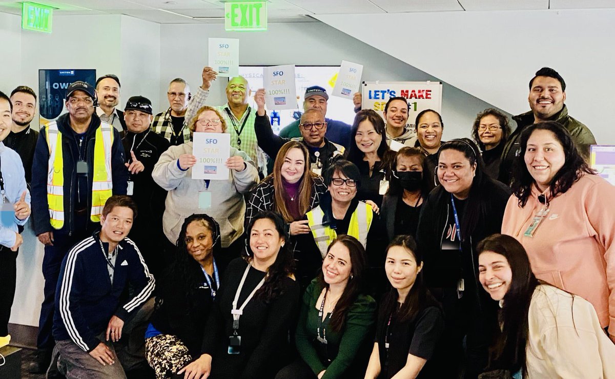 Happy Wednesday! Team SFO Rocks! 💯% STAR 🌟 flights ON TIME! Made it twice in 3️⃣ days! Thank you everyone! @SFOOpsUA @TeamSFOCS1 @TeamSFOCG @sfoinflight @SFOUAMoveTeam 💙💙@united @Auggiie69 @DBP_sfo @LarryletE @andesinfanteual @NaaAwww @_Olga_Romero