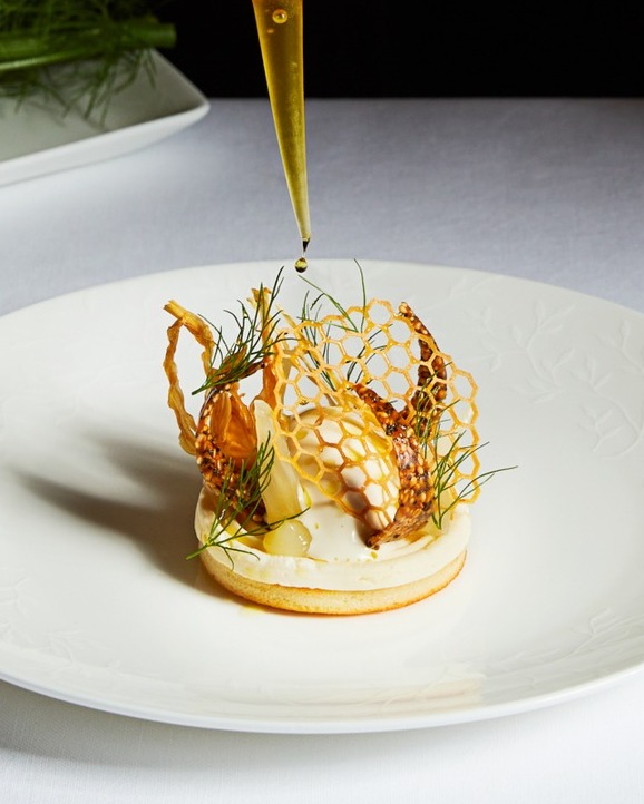 Fennel, yuzu, honey & sesame from @gravetyemanor 🍽 📷 patricianiven