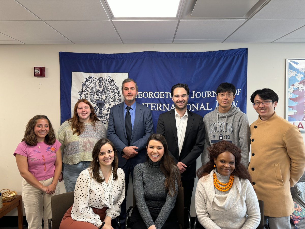 Prof. Tim Waters met with the editors of the @Geo_J_Intl_L yesterday for an informal discussion on the editing process of his forthcoming article and legal scholarship in general. Thanks to the journal staff for hosting!