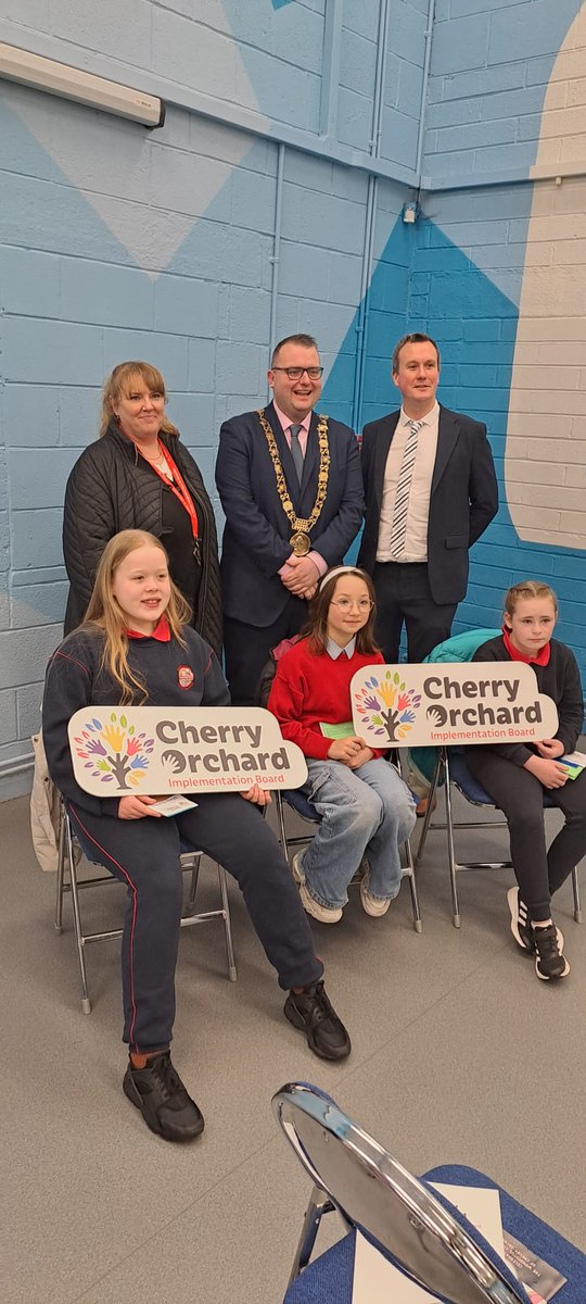 Proud day for @StUltansSchool as @LordMayorDublin @daithideroiste presented prizes to the winners of the Cherry Orchard Implementation Board logo competition at the launch of their Action Plan today #coib #ultans #dcucms