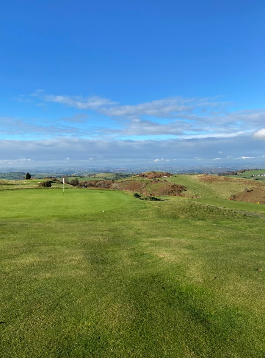 This weekend sees the opening games of the 2024 season of the Montgomeryshire league matches.
Welshpool v  Llanymynech
Newtown v Llanidloes 
Good luck to all teams. #golf #walesgolf  #welshpoolgolfclub