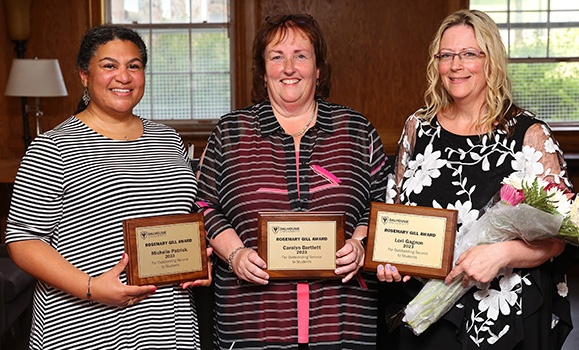 Do you know someone who goes above and beyond to support Dalhousie students outside of teaching? Nominate them for a Rosemary Gill Award: bit.ly/43W8DB6 Nominations close Sunday, April 14.