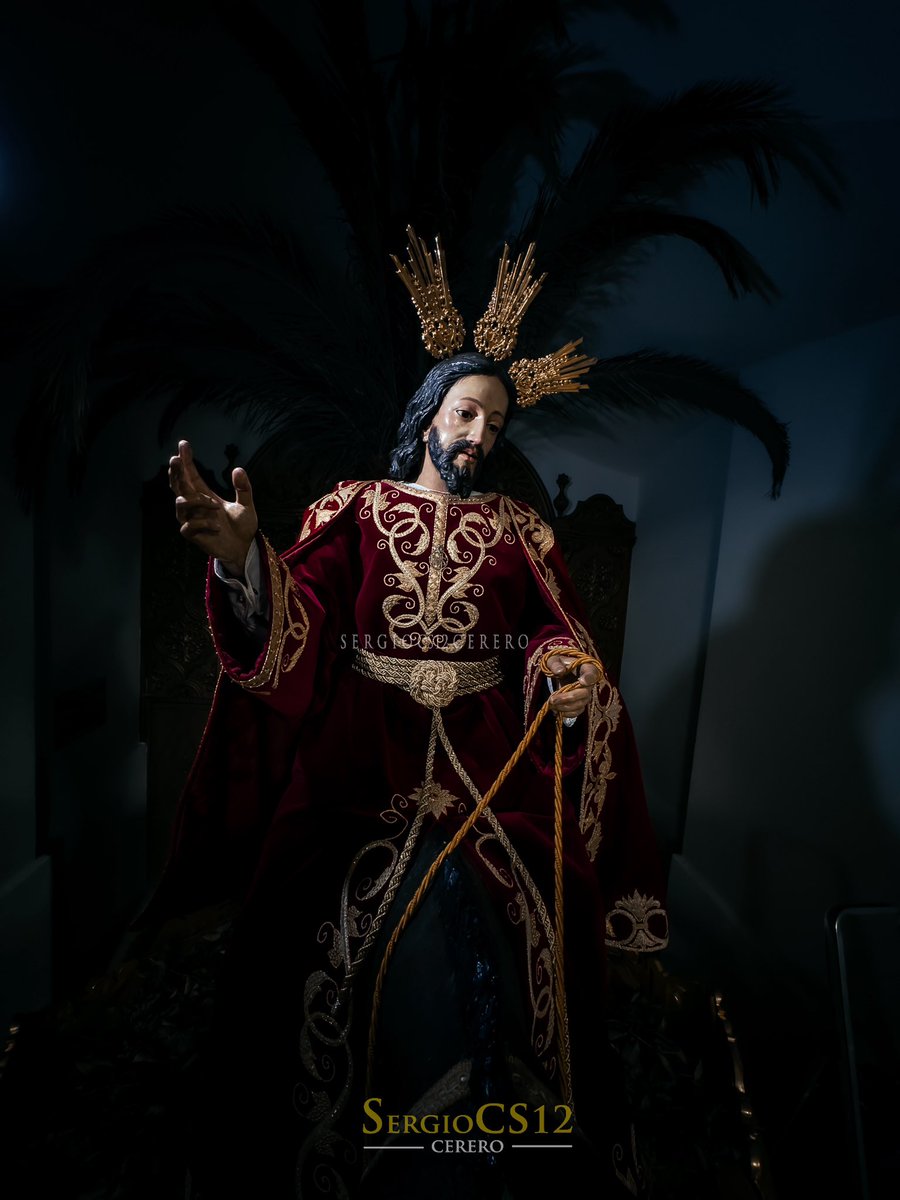 Cristo Rey, de la Entrada Triunfal en Jerusalén de la Cofradía de San Roque - Badajoz

#cs12 #ssantaba24 #badajozcofrade #fotocofrade #SanRoqueDR24 @BadajozSanRoque