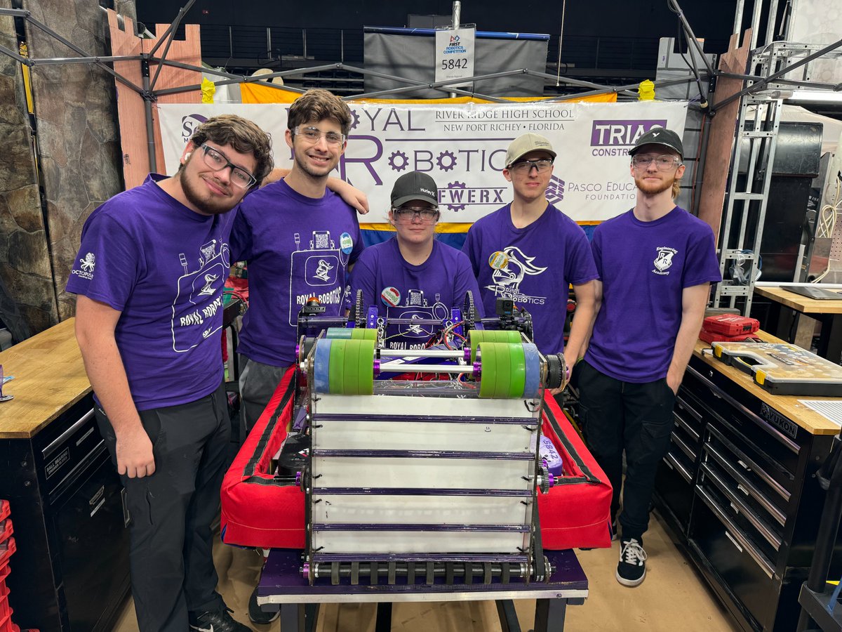 We’re excited to share that our district has advanced to the final round in the <a href="/MagnetSchlsMSA/">Magnet Schools of America</a> Magnet Mania 2024 Superintendent of the Year contest!

Public voting is now open! Please vote for us at widgets.commoninja.com/8dcf2ce3-8a4b-…

Find the yellow "Start Voting" button at the top left!