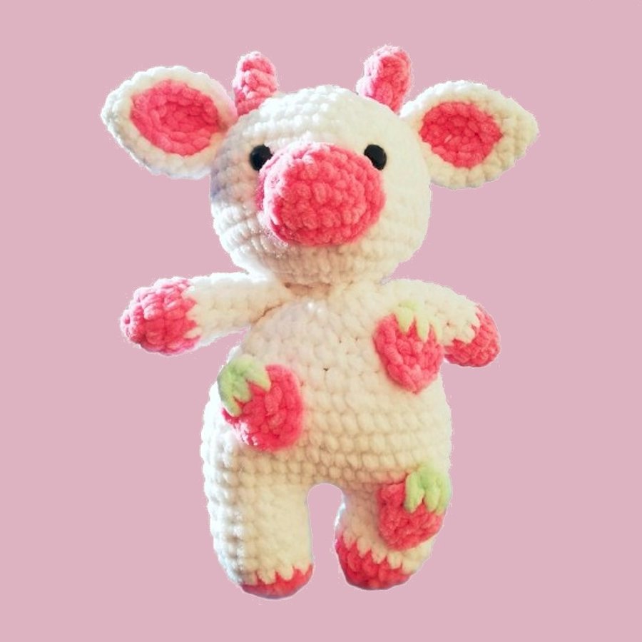 Strawberry Cow Plushie 🍓🐮