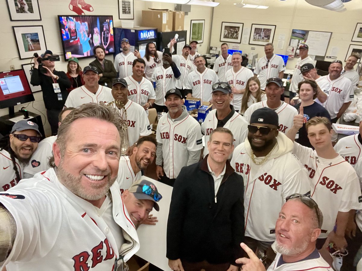KMillar15's tweet photo. 20 years ago this 2004 team shocked the world…. And 20 years later nothing but love,family, and #49 in our hearts for life❤️🇺🇸 https://t.co/U0iNymI7ds