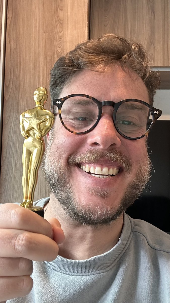 Jóse R Guzmán tweet media