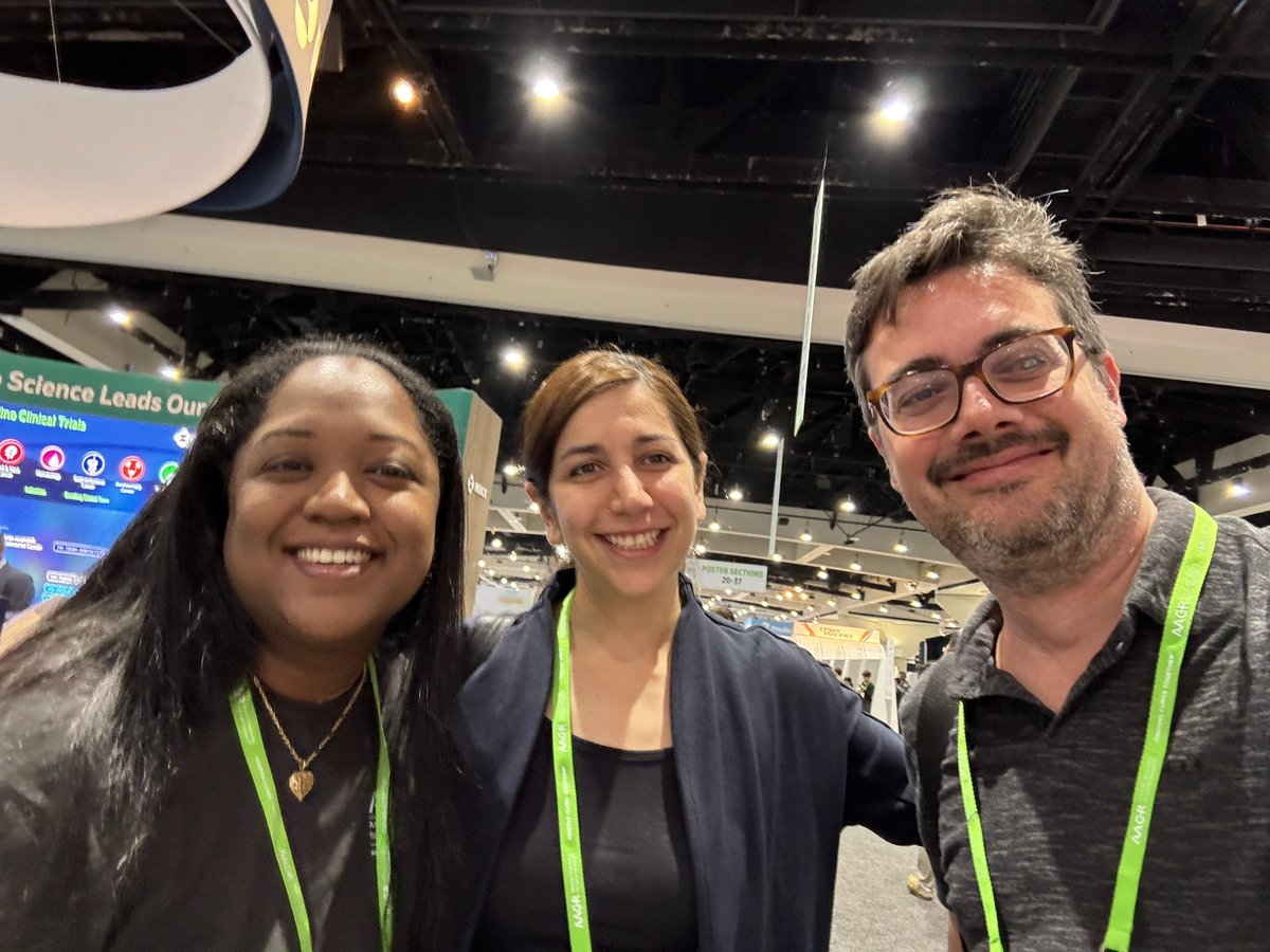 Last day of #AACR24 and I finally get to meet with old friends and fellow AMC alumni @biancaislam and @GolnazMorad brainstorming ways to continue to support ECRs