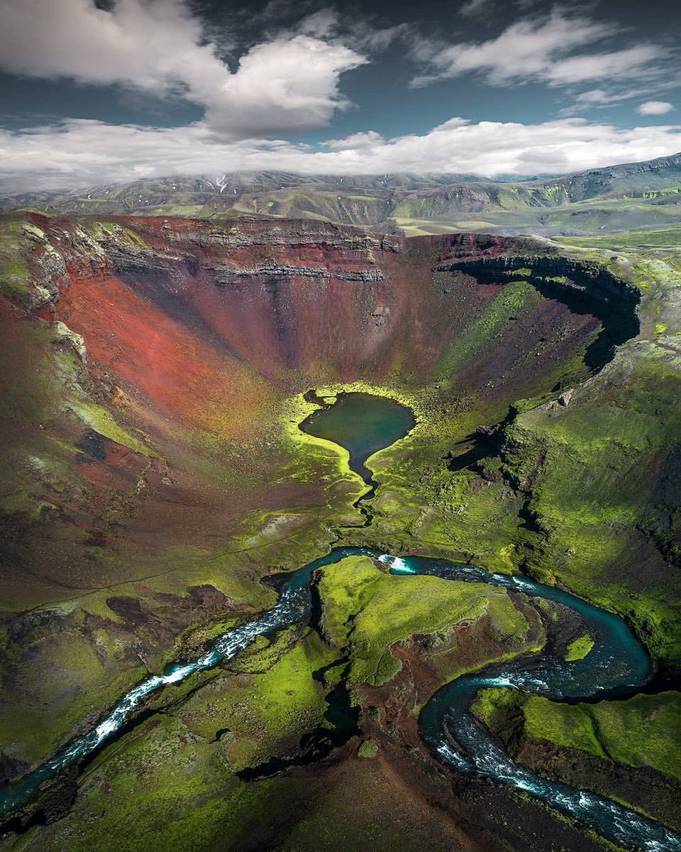 Most beautiful crater we ever came across in the Icelandic highlands