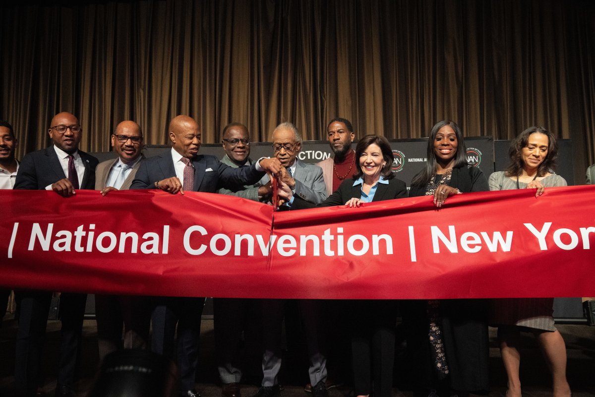 Grateful for the opportunity to stand alongside inspiring leaders like @TheRevAl at the @NationalAction convention today. Let's keep fighting for a fairer, more just world.