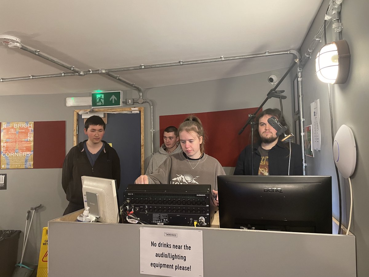 thesmokehouseuk tweet media