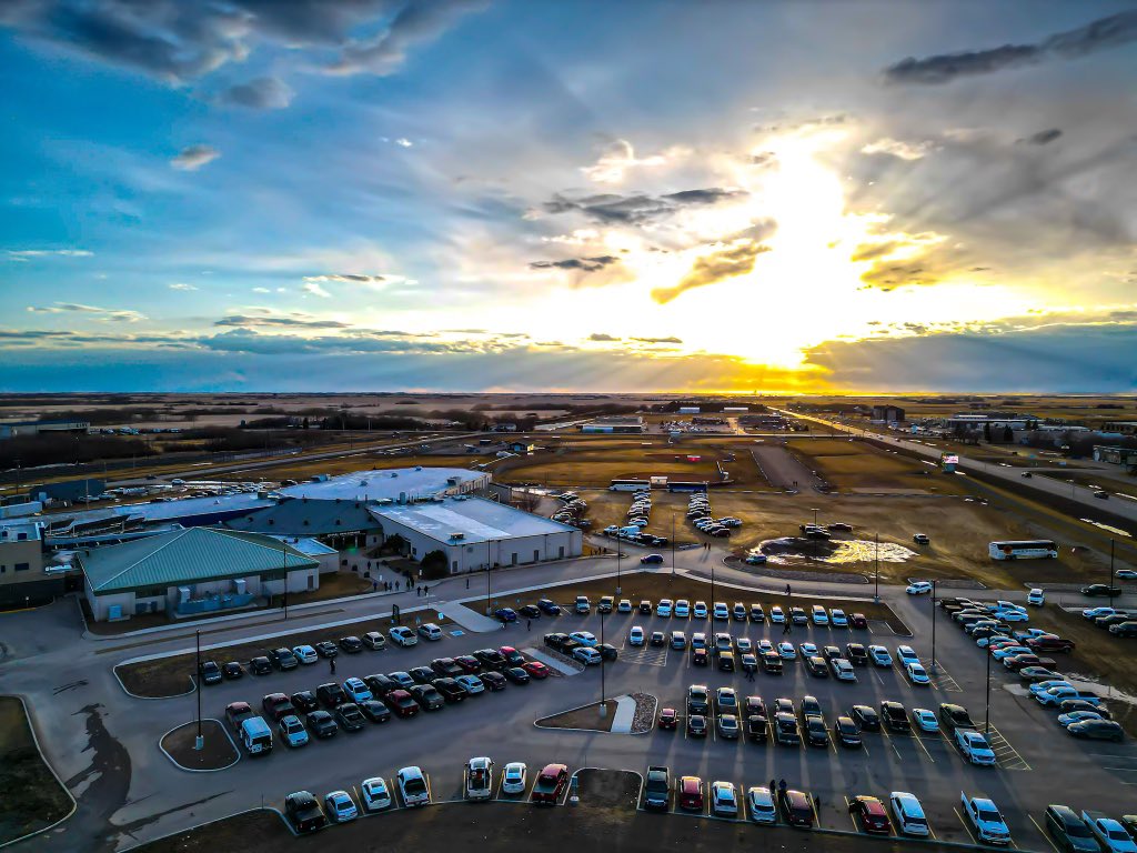 EPA is ready for Game 4!! Get your tickets in advance and skip the line tickets.humboldtbroncos.com 📸 Pro-Vid