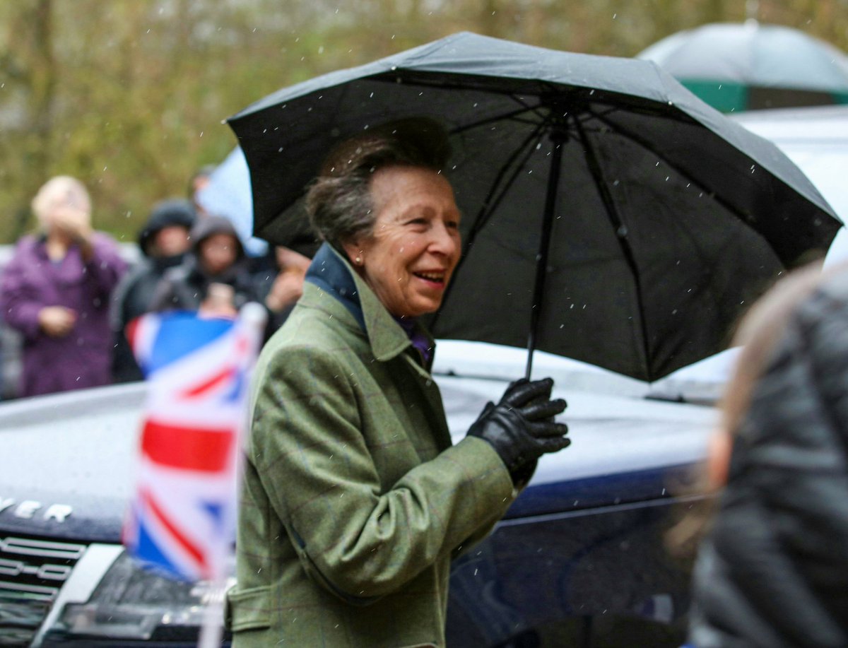 Captured this beautiful candid shot of The Princess Royal during her visit to Helmshore Mills Textiles Museum today.

I'm really happy with it!

#RoyalFamily
#PrincessRoyal
#PrincessAnne