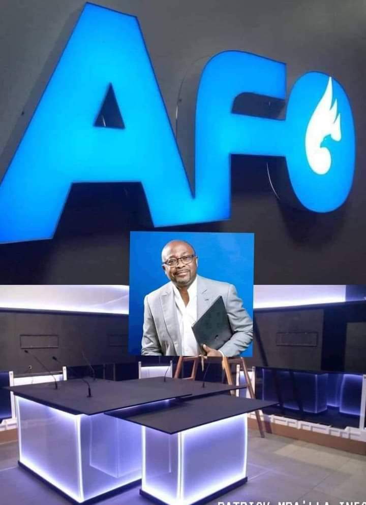 CSibiry's tweet photo. Juste une question!
Qu'@alainfoka2005 a créé un média qui s'appelle #AFO.
Le siège du média serait implanté  au Togo.
La question: Ce média va-t-il épargner les dérives du régime togolais de leur éditorial, ou bien il ne fera de cadeaux à personne ?
#AlainFoka #Afo #Togo #Media https://t.co/sLHKmmEjlX