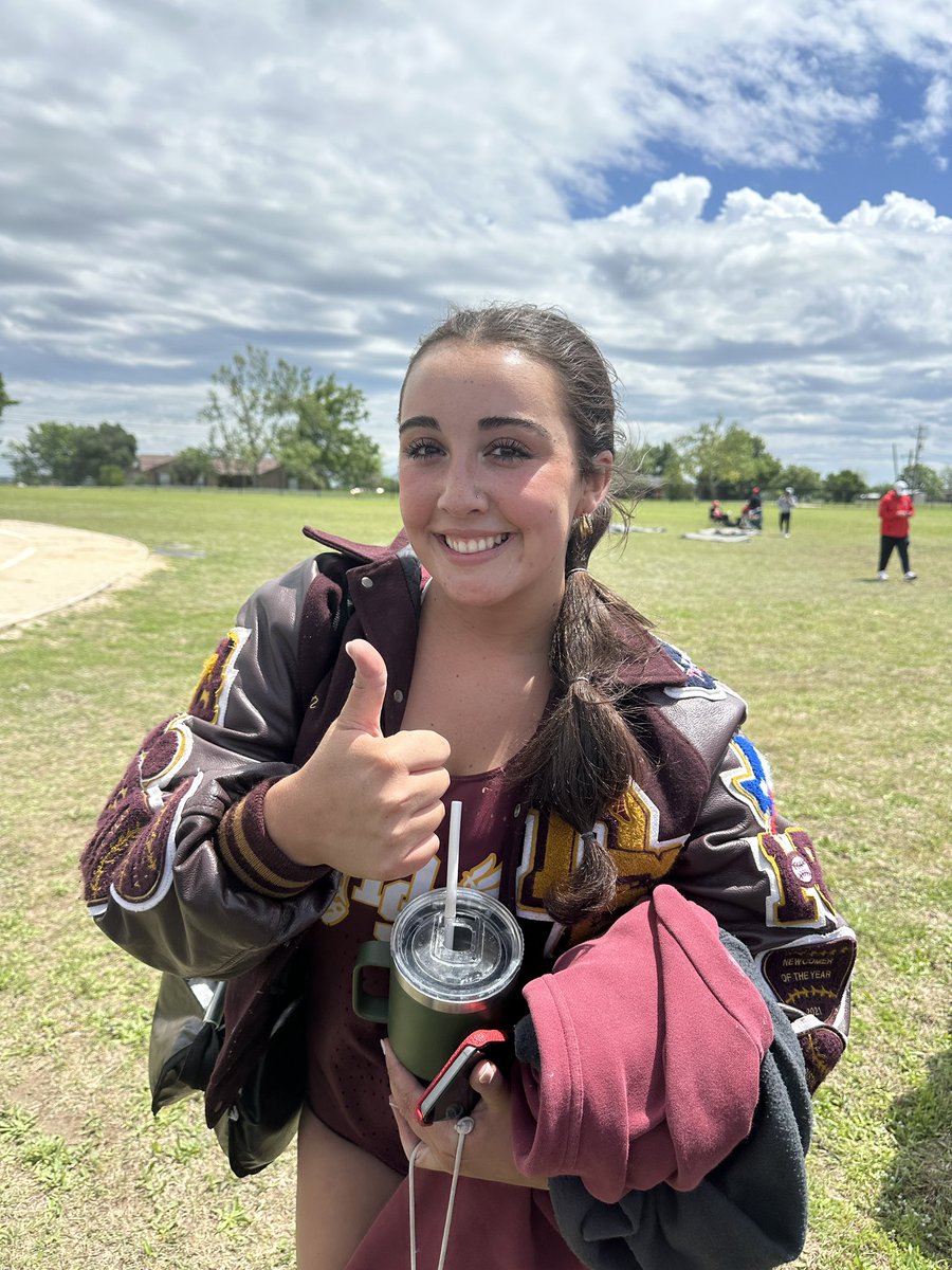 🚨 REGIONAL QUALIFIER 🚨 Haiden Anderson places 4th in discus at area and advances to the regional meet next Friday 🐅🐅