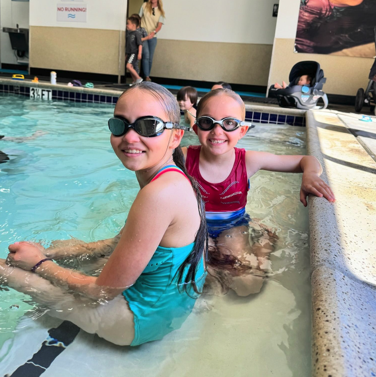 Happy Monday, Floaties Family! Who is ready for a week of learning to swim and water safety? 🙋🏊‍♀️

#FloatiesSwimSchool