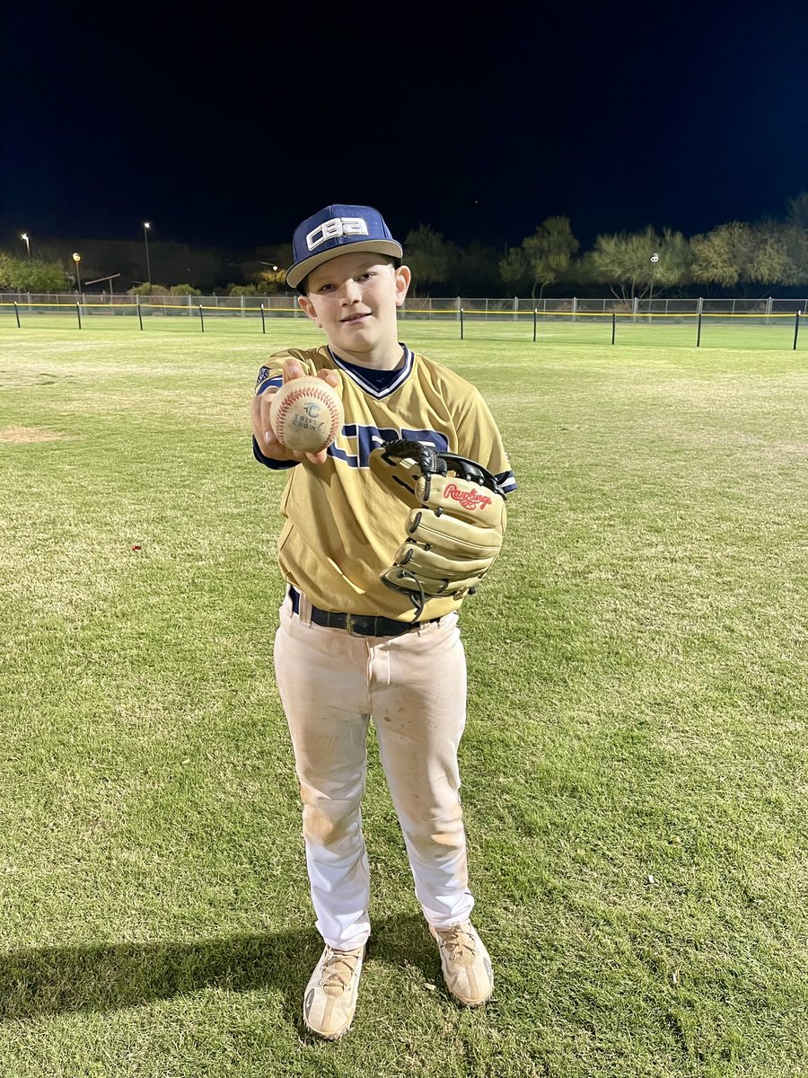 NYTILLID13's tweet image. CBA Bulldogs American 10u Cruz King throws his 1st career CG March 3, 2024. Final Line: 4IP 4H 2W 4K’s 3RA final 18-3. Solid performance on the bump with solid defense behind him turning double plays, playing catch, and protecting the ball. #FarmSystem #TheStandard #weareCBA #CG