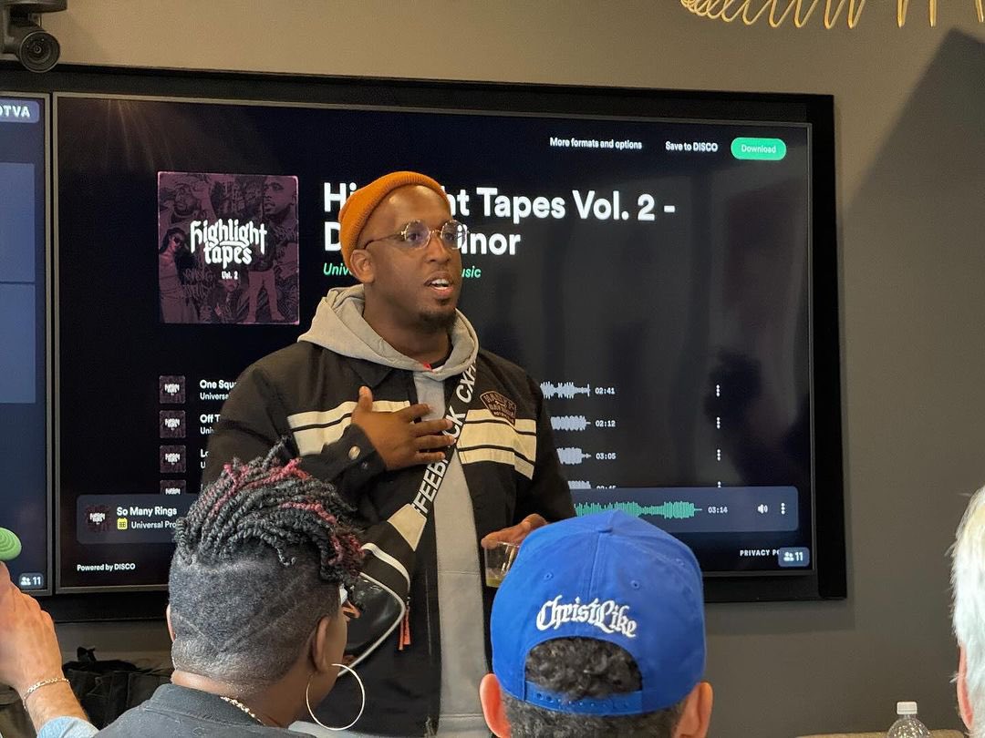 rmgtweets's tweet photo. “Highlight Tapes Vol. 2” is upon us! We had a great listening with the fam @UniversalPM_US and we can’t wait for y’all to hear the album featuring some of your favs - @getthecanon, @deathbymartymar, @parrischariz, @missionismusic, @jeredsanders, @toreydshaun, @350music, @petrinadelacey, @2livebre, @ypakayoungpaul and more.

First single “One Squad” from the project out this Friday.