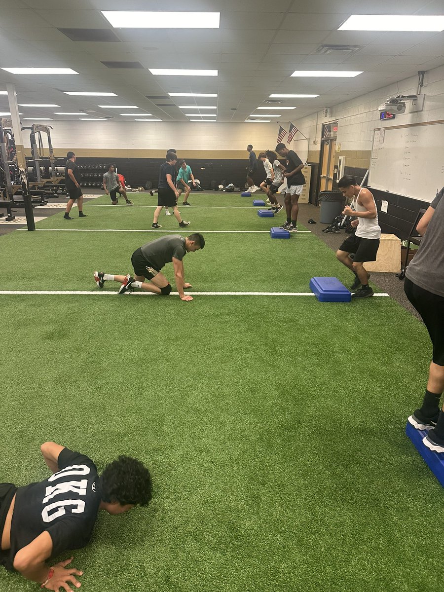 One of the football classes getting some circuit action in today with #NoSweatWednesday