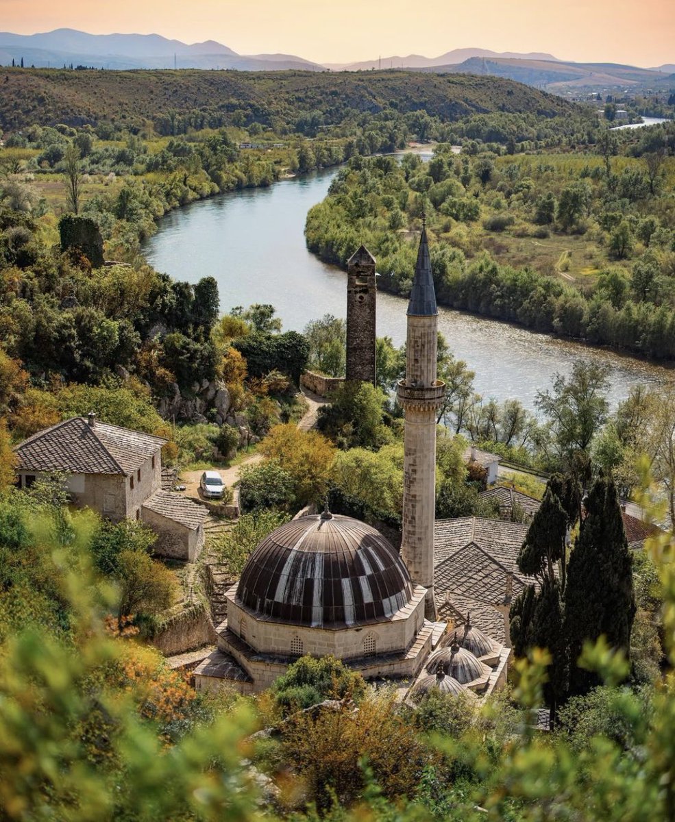 Poçitel 'başlangıç' demektir ve Türklerin Bosna Hersek'te kurdukları ilk köydür. 📍Poçitel, Bosna-Hersek 🇧🇦