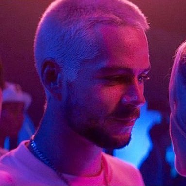 ً leigh⁷ ᥫ᭡ ARIRANG AOTY tweet media