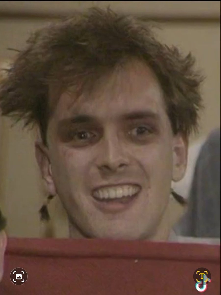 #rikmayall
#theyoungones
#goodnightrik
Can't remember ever being tired when we were young - not once!
Life had to be lived to the full - and we did!
Goodnight!❤️