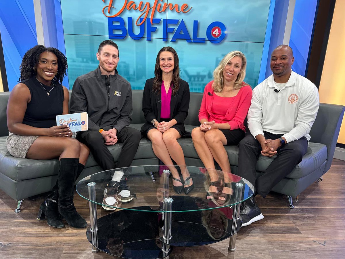 Tune into @DaytimeBuffalo at 3 p.m. today on @news4buffalo to learn more about “Dunks for P.U.N.T.” an exciting new fundraiser being innovated by the amazing team at @parkschoolbflo ! 🏀🎗️👍