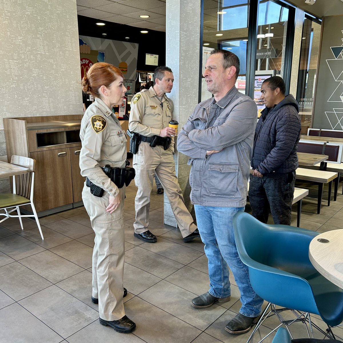 clvbrianknudsen's tweet photo. We had an amazing “Coffee with Cops” at the @mcdonalds located at Decatur &amp; Alta. It was a fantastic to connect with @lvmpdbac to ask questions, and strengthen community bonds. Thank you to everyone who joined us bright and early. #CoffeeWithCops #Community #LocalHeroes #ward1 https://t.co/PeHA5PEcU9