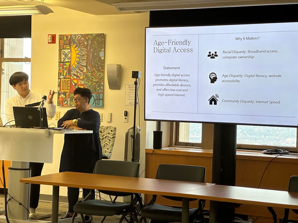 Congrats to the Hartford Fellows at @PittSocialwork! We loved your talks this morning on #agefriendly practices and we're excited for the next stage of your work making our world a better place to age! learn more about Hartford Fellows here: socialwork.pitt.edu/researchtraini…