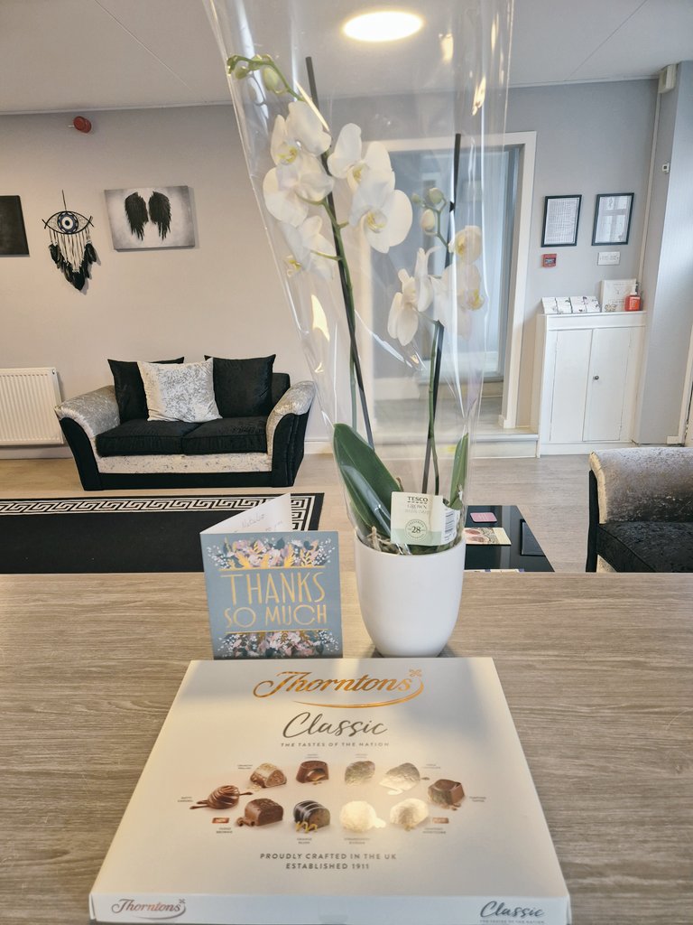 Jones_Funerals's tweet image. A lady came in today to pick up her late Mums ashes and very kindly brought us these gifts to say thank you for all we did for her and her family during their bereavement. We were overwhelmed by their generosity and are very thankful for their kind words yet again.