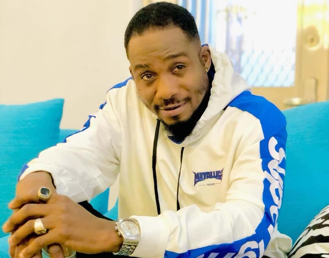 RIP Junior Pope 🕊️. God knows the best. This is to Nollywood, this risk was uncalled for. Are there no safety regulations for actors on set. I cant imagine someone in a boat crossing River Niger without at least a swimming jacket. This is so heartbreaking 💔💔💔 gush!