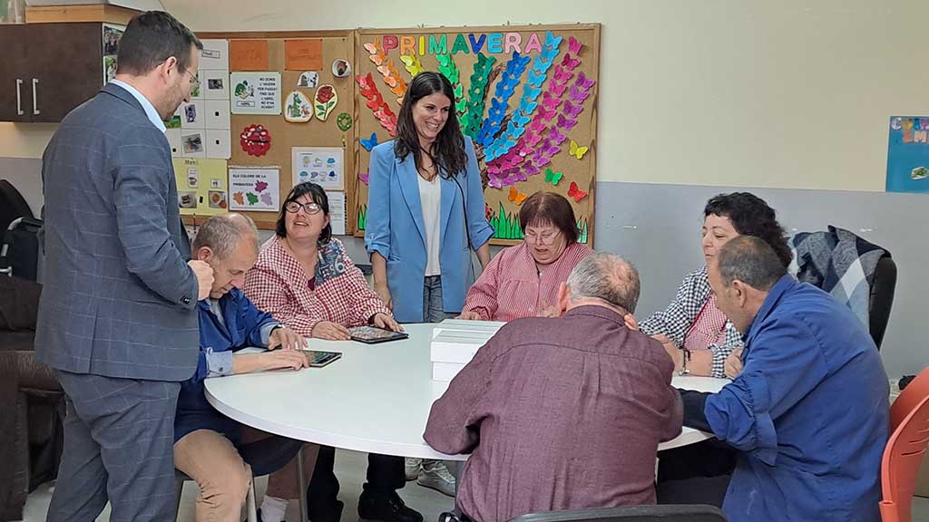 SetmanariEbre's tweet photo. 🗳 #12M · Mònica Sales inicia a la Ribera d’Ebre l’acció ‘10 comarques, 100 trobades’

📷 LA NOTÍCIA: https://t.co/lvYq9V1BcR

@JuntsXCat @JuntsxEbre @mncsls @JuntsperJesus @govern #12M #eleccions #candidata #Catalunya #TerresdelEbre https://t.co/bK8DYDcGCU
