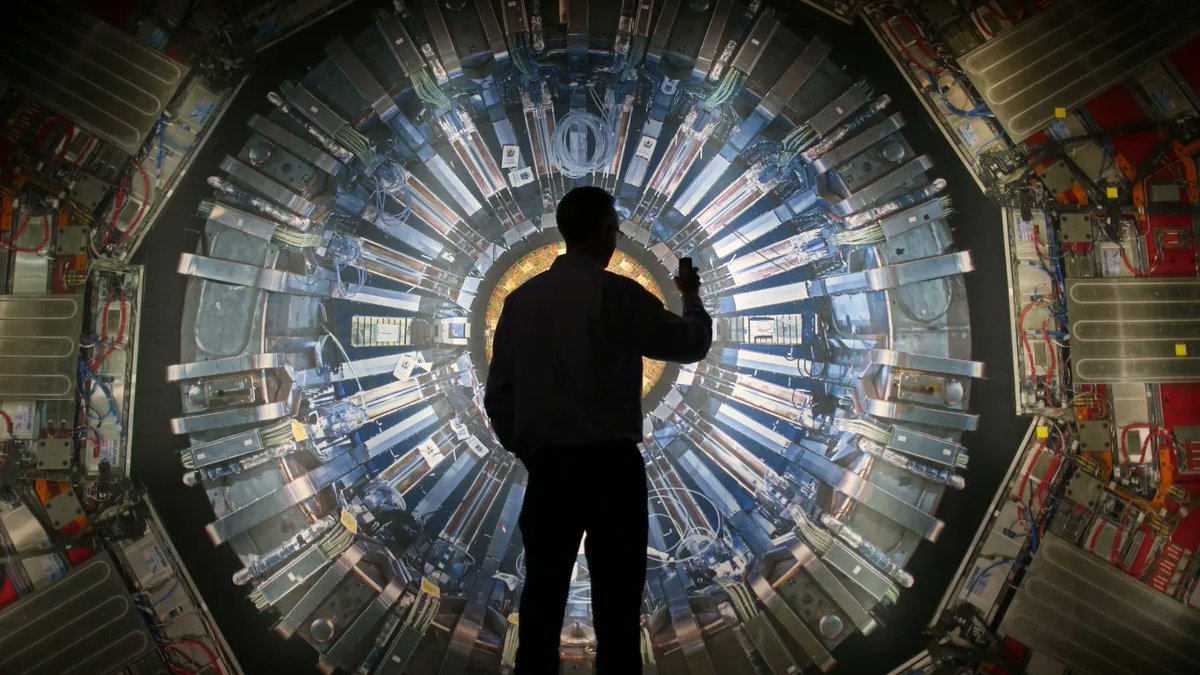 MikeColangelo's tweet photo. Harvard professor claims that UFOs could have travelled to Earth via 'extra dimensions' that CERN scientists are trying to unlock
- CERN scientists are seeking evidence of six extra dimensions
- Professor Avi Loeb believes aliens might travel through such dimensions
The US government has yet to unravel the mysterious sightings of UFOs soaring through our skies, but a Harvard professor believes the answer may sit 300 feet below the surface.
Avi Loeb, known for his efforts to prove we are not alone, has claimed that extraterrestrial visitors are travelling through hidden dimensions created by researchers at the CERN particle accelerator are seeking.
The accelerator, the Large Hadron Collider (LHC), blasts particles are nearly the speed of light to recreate conditions of the Big Bang, with hopes of uncovering hidden dimensions that will reveal how our universe formed.
Link to full article in the next post below.