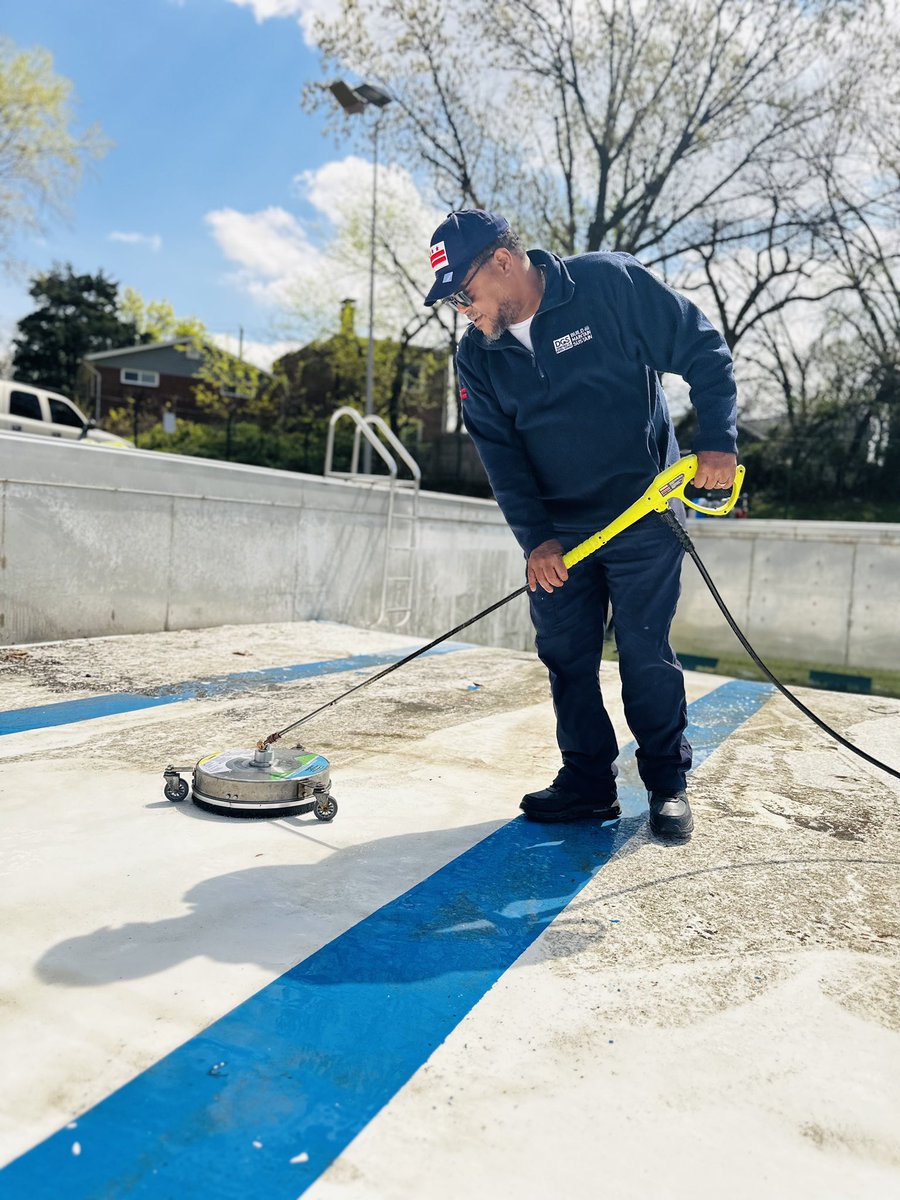 💦Our pool readiness operation is flowing, and our in-person staff + contractors are pressurizing decks and getting our outdoor pools spotless for opening day! 🏊‍♀️ Stay tuned DC, we’re jumping in soon! 📸 Douglass Pool #DGSMaintainsDC #DGSAtWork