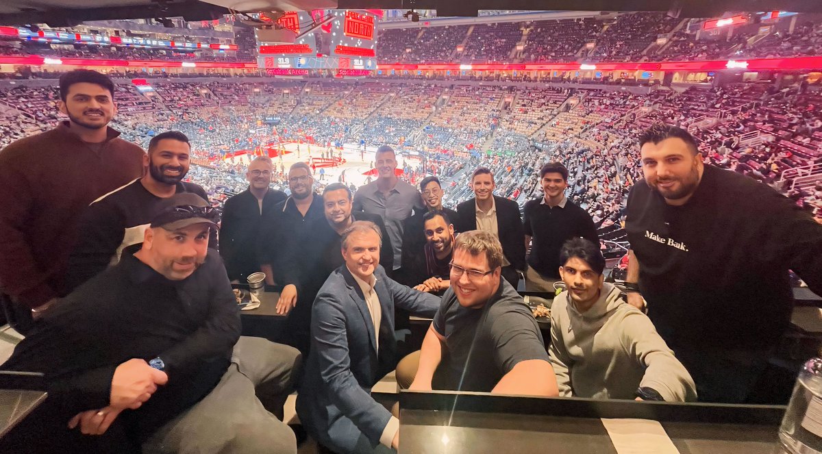 🏀🎉 What a night! #Moveworks hosted our partners for an epic Raptors vs. Indiana Pacers game last night in Toronto. The energy was electric as we cheered on our team and celebrated the power of collaboration. Big thanks to all who joined us for this memorable event!