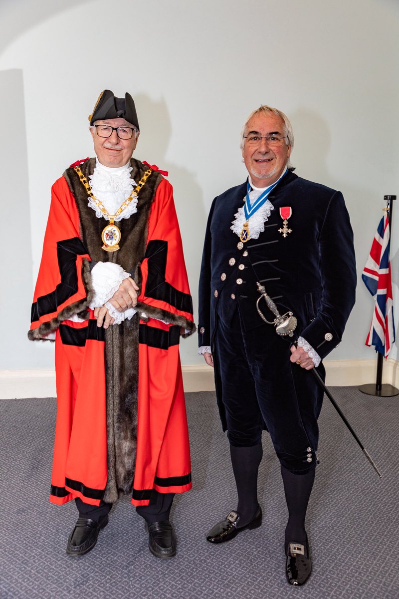 With Mayor of Cheshire East at today’s British Citizenship Ceremony where 14 new compatriots gained dual nationality ⁦<a href="/CheshireEast/">Cheshire East Council</a>⁩