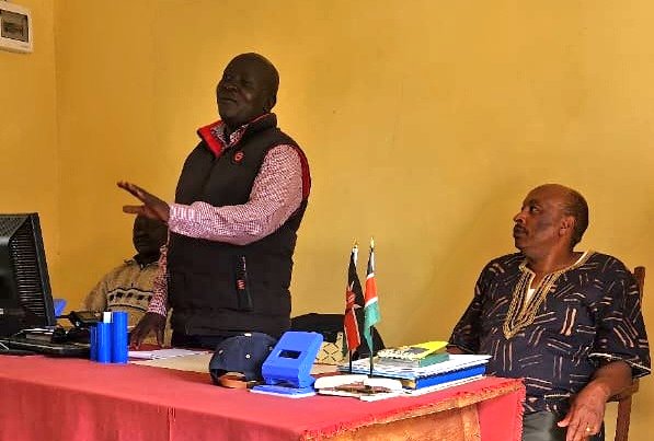 CA_Kenya's tweet image. The CA team wound up the day with a meeting with residents of Kachawa &amp;amp; Kaptolomwo Sub-locations in West Pokot County. It was encouraging seeing the positive impact of mobile network connectivity there &amp;amp;  appreciating gaps that require interventions thro'  #UniversalServiceFund.