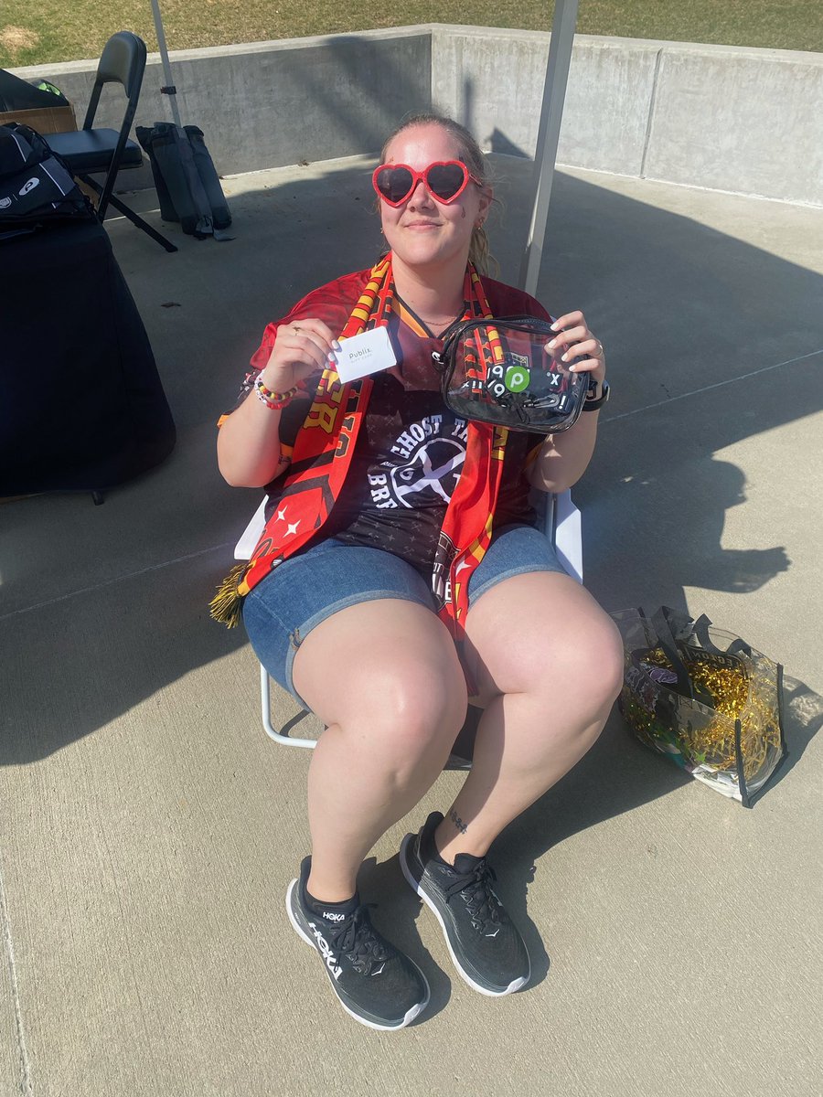 Shout out to Katie, our @Publix Tailgater of the Match from BHMvLDN game! 

#HammerDown
