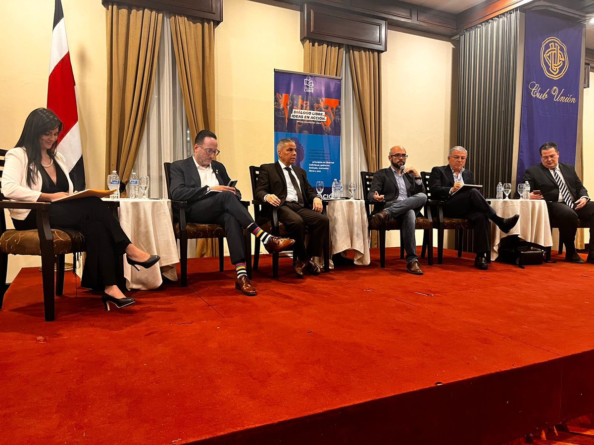 Mariela Palma 🌊🧊🚺🌴 tweet media