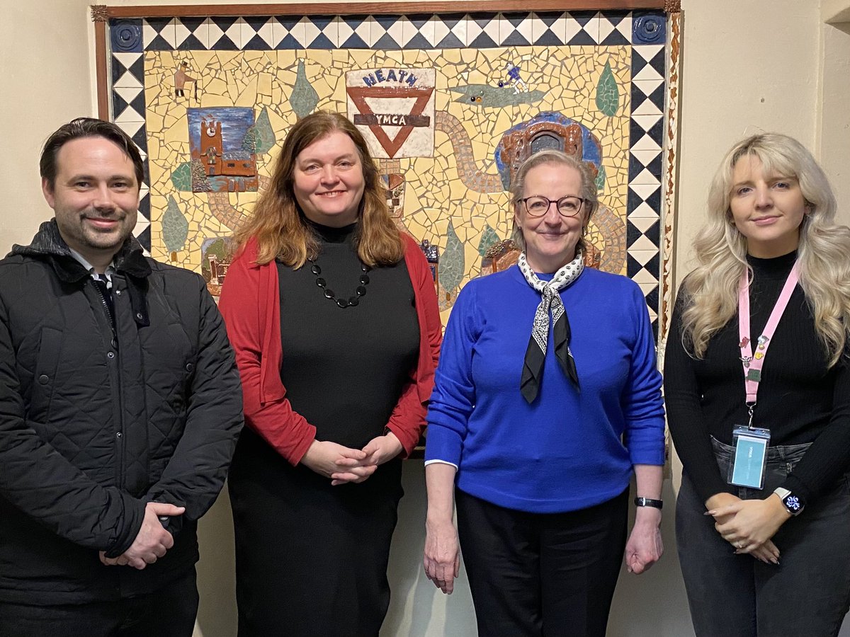 YMCANeath's tweet photo. Thank you to @Sioned_W and @AndrewNeath84 for visiting us at the YMCA today 😄

We appreciate your support and the opportunity to discuss our community groups and initiatives with you. We look forward to welcoming you again soon!

#YMCA https://t.co/yDUffhTgRy