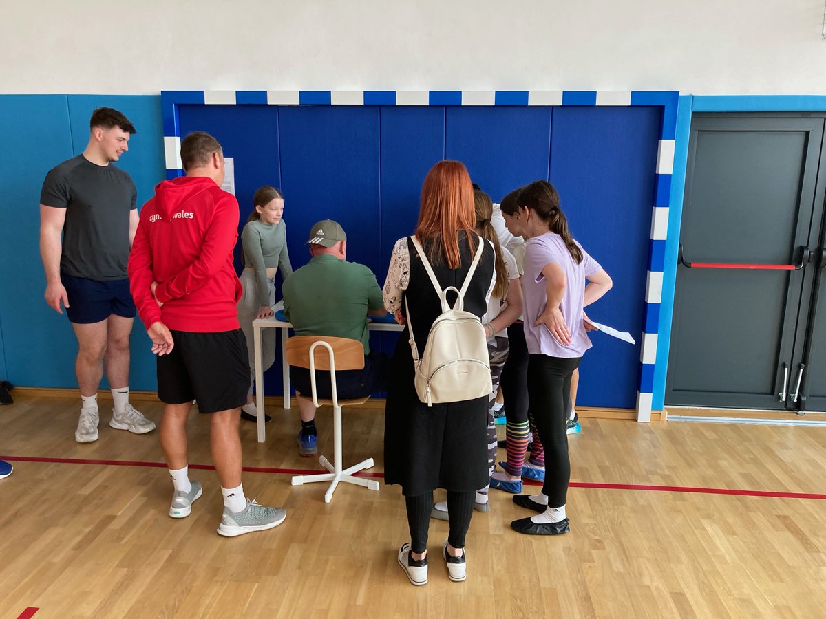 ColegauCymru's tweet photo. Today saw the group visit a primary school in Ljubljana where emphasis is put on incorporating physical activity into the curriculum.

@TaithWales @RobBaynhamSport @SianHolleran  #Slovenia #activewellbeing #furthereducation https://t.co/t7vYaUiZu1