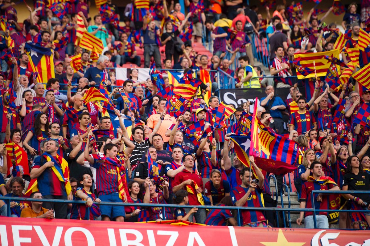 Jeffery0507's tweet photo. Mes que un club ❤️💙❤️ https://t.co/J8tLnHWXR1