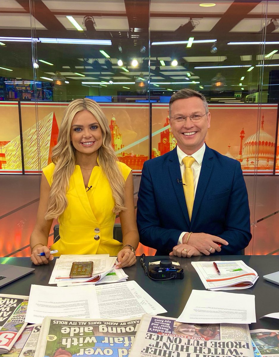 Looking forward to another four days with @elliecostelloTV . Hope you’ll join us from 0600 Thursday to Sunday