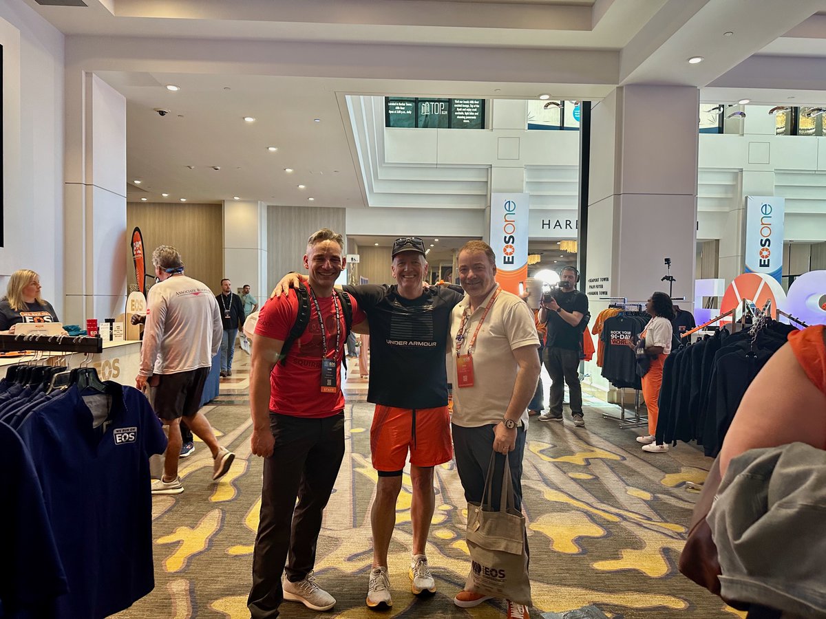 kevingarm's tweet image. Great start to #EOSConference2024 seeing @Mark_oDonnell and Stas at registration, and chatting with Julie Diamond about helping visionaries get out of their own way.

@eosworldwide #EOSImplementer #EOSWorldwide #RunningOnEOS