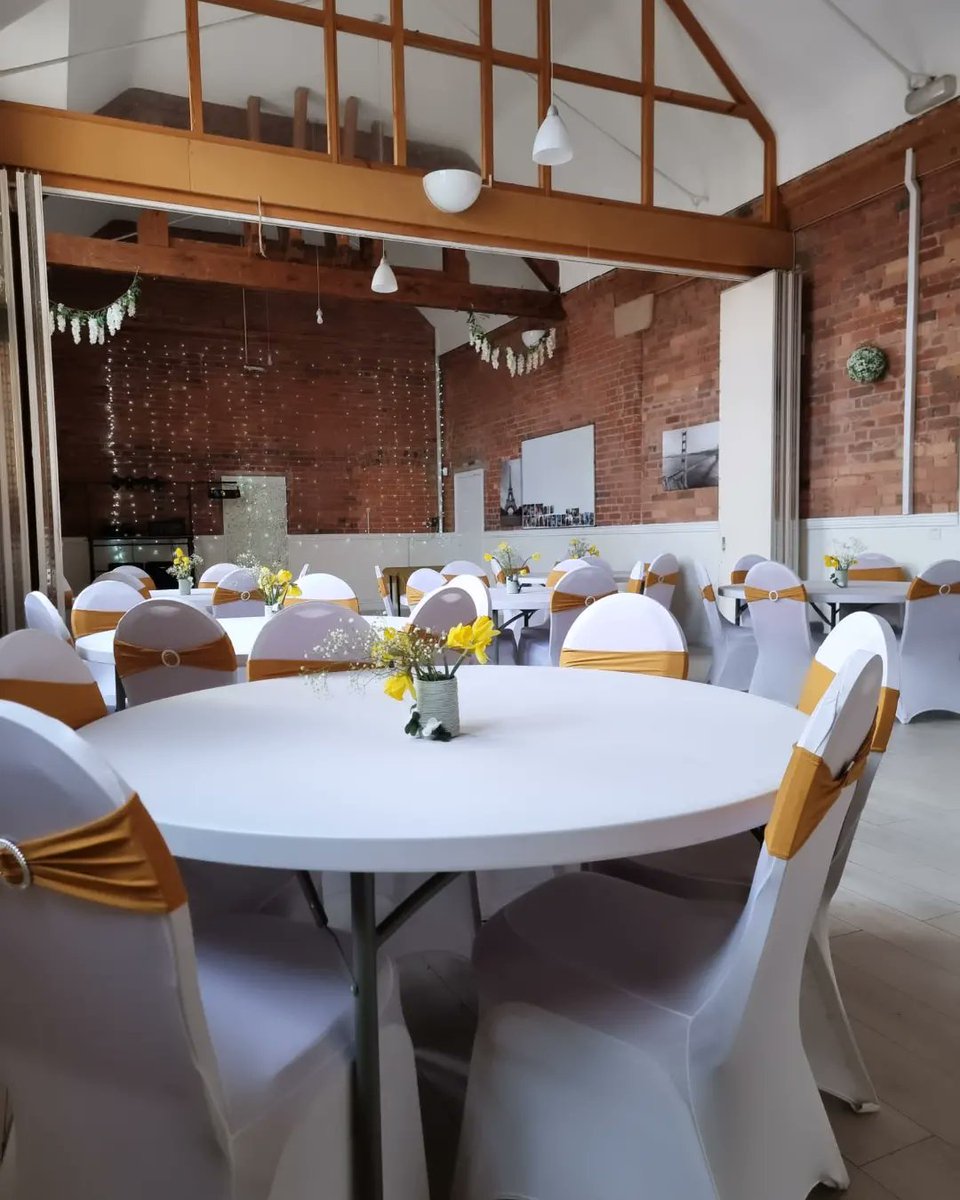 2020vision888's tweet photo. Another beautiful set up for a 25th birthday party last weekend 🥂⭐

#birthday #birthdaycelebration #kirkbyinashfield https://t.co/zSUNnA2D7a